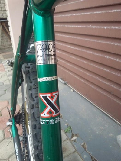 Danabaai loop deur onder inbrake