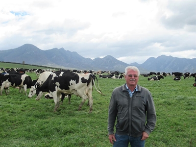 Dames Aktueel vergader op 28 Januarie