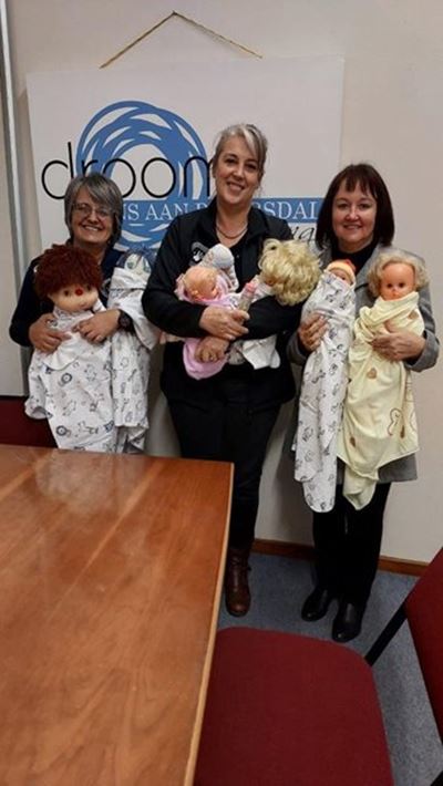 Poppe vir mamma's met Alzheimersiekte