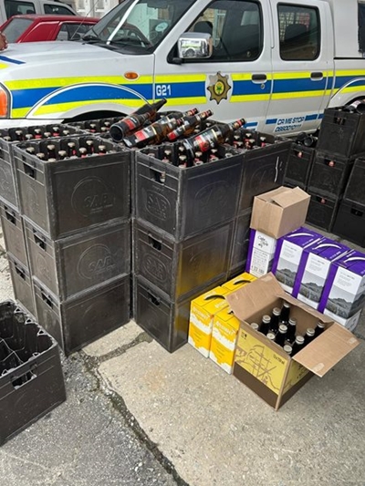 Polisie konfiskeer onwettige alkohol