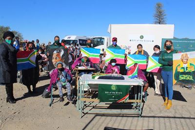 Gift of the Givers give back in Umasizakhe