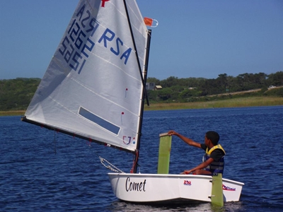 Light wind leaves little appetite for racing