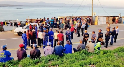 Housing for Walvis Street discussed