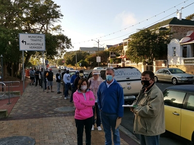 Long queue outside Traffic Department