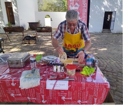 Swart is die Braaibroodjiekoning