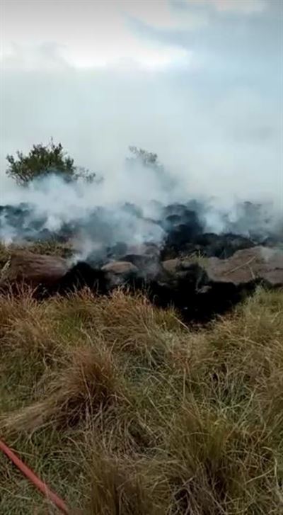 Weerlig veroorsaak groot veldbrande