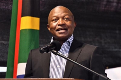 Sports, arts fans urged to get the jab