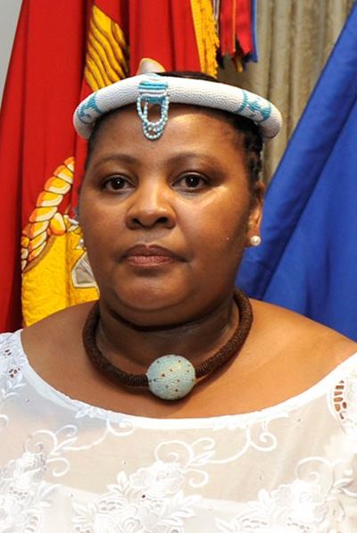 Defence Minister Mapisa-Nqakula challenges Holomisa in R5m corruption claim