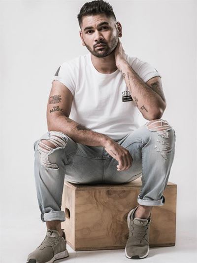 The Voice 2017 and hitmaker to wow Plett