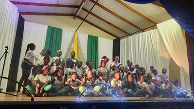 Audience travels through time during Fraaisig concert