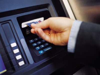 Protect yourself from ATM scammers