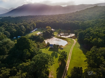 Beyond the Moon, a unique forest venue 