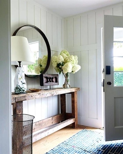 Small foyer can make a big impression