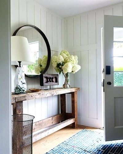 Small foyer can make a big impression