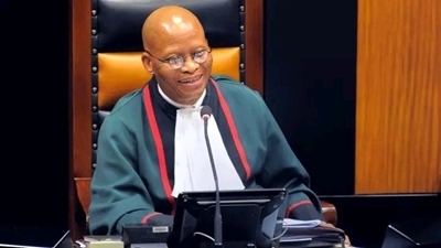 Mogoeng unfazed by death threats to ‘undo God’s plan’ for him to become president 