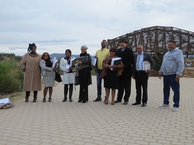 ANC en Icosa loop uit vergadering