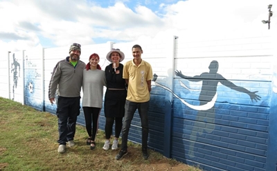 Projek bied hoop vir kunstenaars