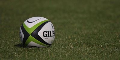 Munisipale rugbyspan klop George