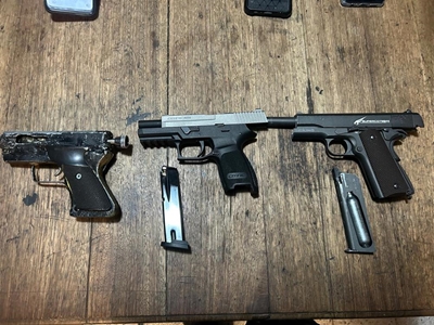 Two arrested after tourist mugging