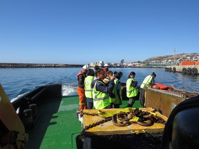 Mossel Bay girls explore the port