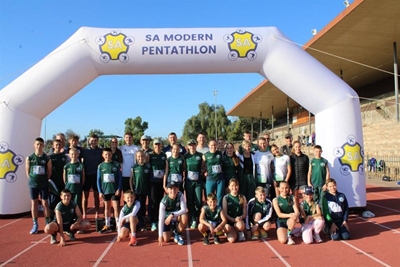 Eden ryg medaljes in by laserwedloop in Oudtshoorn