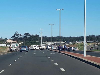 Plett riots flare up again