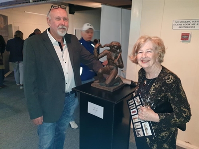 Art exhibit takes Georgians