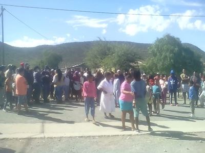 Unrest in Mandela Park over food parcels