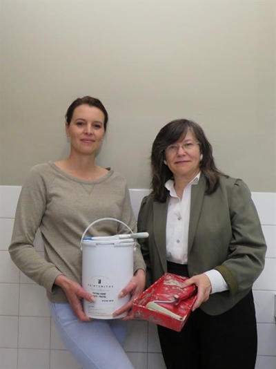 Library users give back some TLC