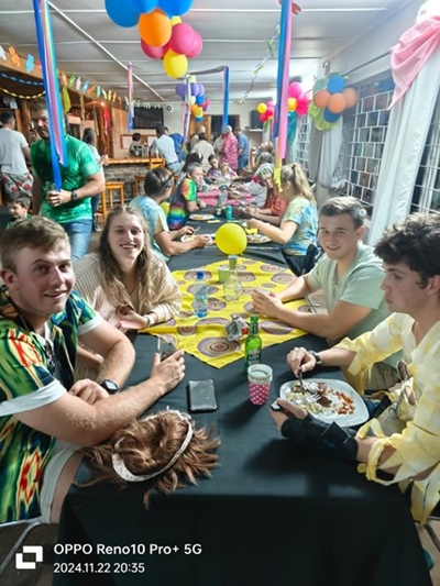 Hippies sak toe op Hofmeyr