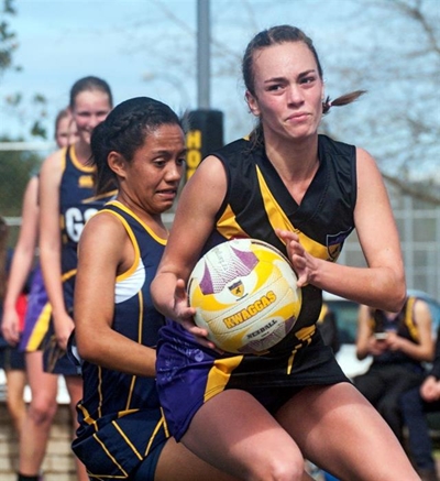 Netbal neem Michelle na Australië