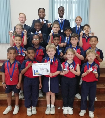 Holy Cross chess players do well