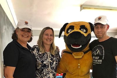 Solidariteit se Braaf die Boerboel besoek skole 