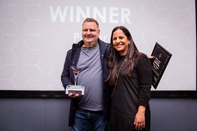 Former Knysna radio host claims national award