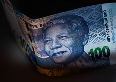 SA’s debt burden grows as household incomes decline