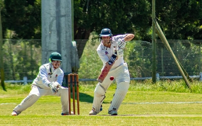 Cavaliers through to Premier League final
