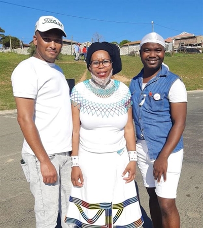 Kwa residents show how it's done