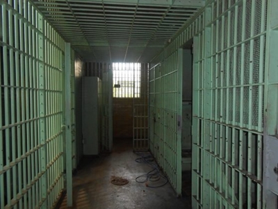 Home Affairs keen to help inmates wishing to vote, court hears