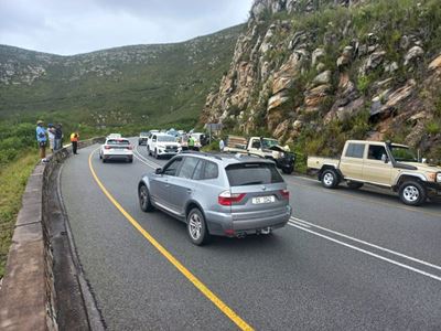 Outeniqua Pass closed after 2 accidents