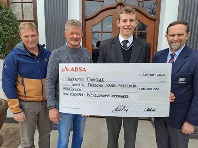Munisipaliteit help Oakdale-toutrek en hul Akkerfees