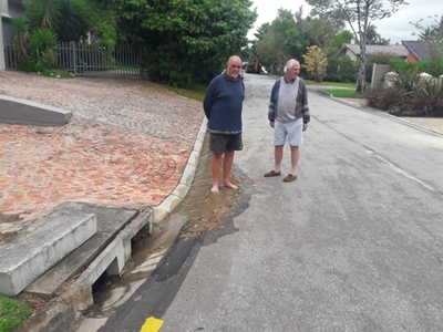 Liters drinkwater nóú stormwater
