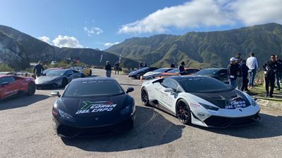 39 Lamborghinis in George on rally to Cape Town