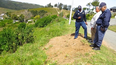 Cable theft plunges Hornlee into darkness