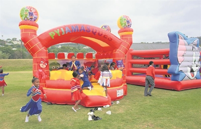 Knysna hosts its first ever extravagant Extravaganza