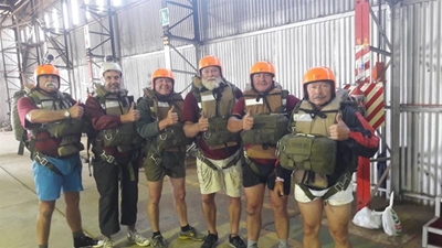 Ex-parabat tells of annual jump