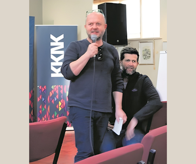 Gebroke sisteme strem kunstefeeste