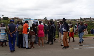 Community cheers as robbers are arrested