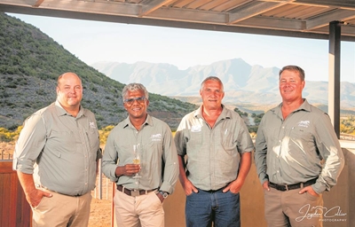 Ostrich nursery opens near De Rust