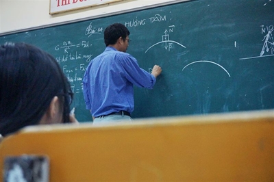 Set up your future: Be sure to come back to school