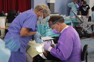Dedicated dental care from abroad